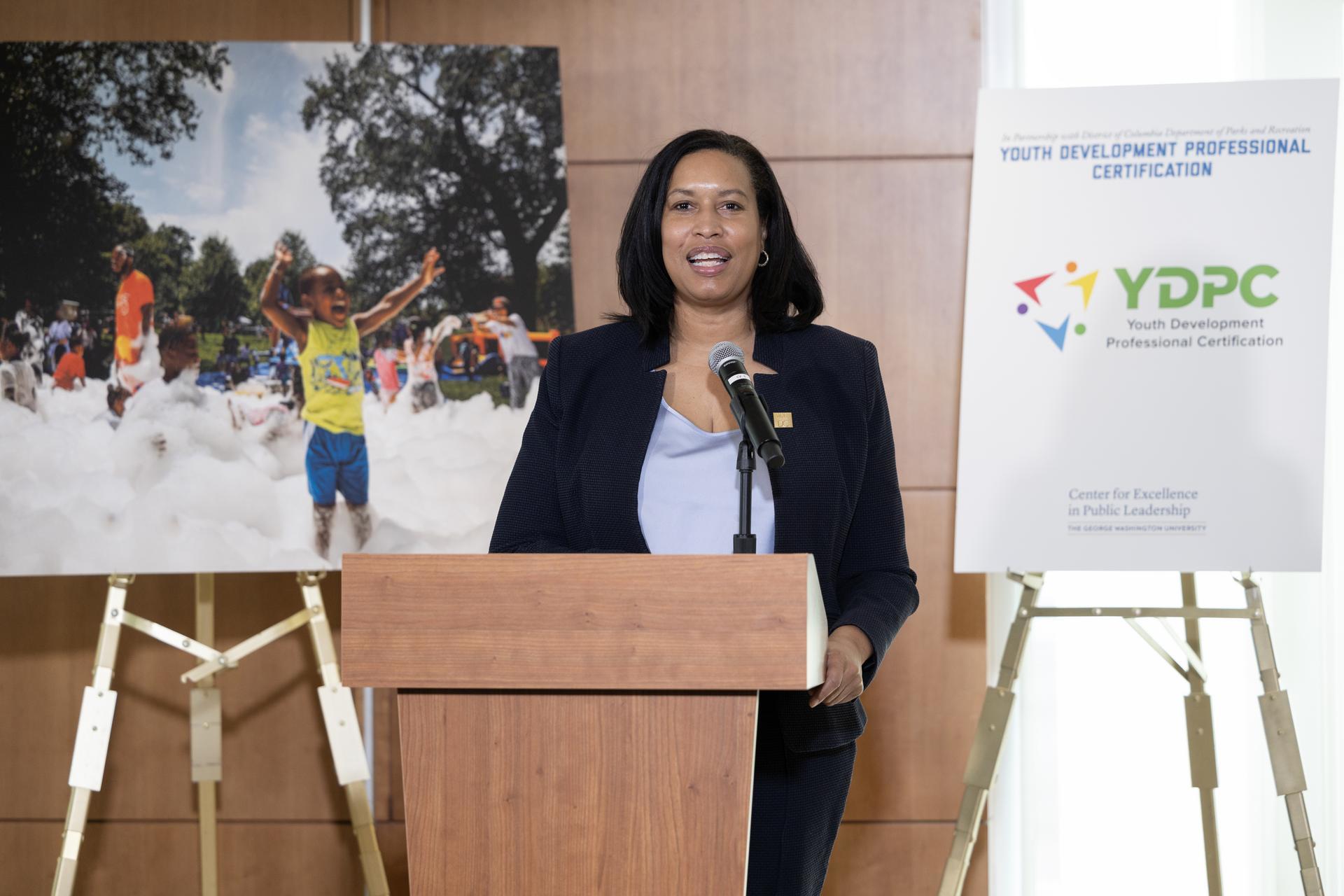 D.C. Mayor Muriel Bowser praised the new partnership between GW and the Department of Parks and Recreation, and thanked the 30 public servants in the new program’s inaugural cohort. (Lily Speredelozzi/GW Today)