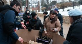 More than 500 GW students volunteered at nonprofits for the MLK Jr. Day of Service, including at Francis on the Hill in Northwest Washington. (William Atkins/GW Today)